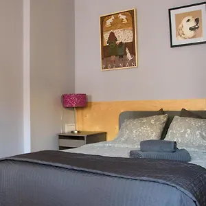 https://mungo-jerry-studio-apartment-in-the-old-town.poznan-hotels.com