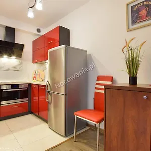 https://lesny-dom.karpacz-hotel.com